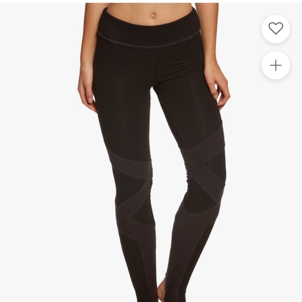 Free People Namaste Osaka Leggings sz medium black